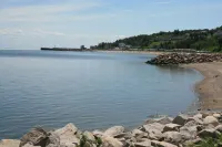 Motel et Chalets Bo-Fleuve Evangeline Hotels in Saint-Simeon