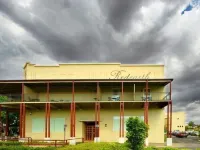 Redearth Boutique Hotel Hotels in Mount Isa