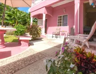 Baywatch Apartments Hotels in Castara