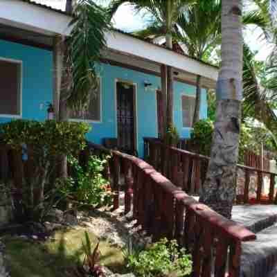 Mangodlong Rock Resort Hotel Exterior