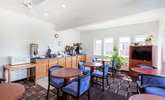 Regency Inn Porter