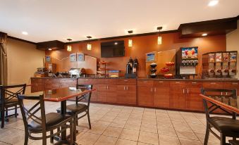 Best Western Plus Twin View Inn  Suites