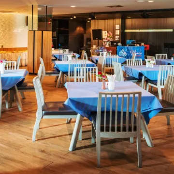 Mantra Varee Hotel Отели рядом с достопримечательностью «Туек Ком»