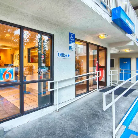 Motel 6 Mammoth Lakes, CA