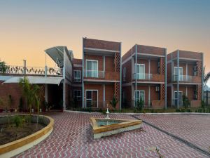 InnBox Farmstay - Rajpura Punjab