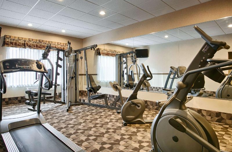 Best Western Plus Montezuma Inn Suites photo 4