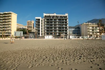 Apartamentos Fuengirola Playa Các khách sạn ở Fuengirola