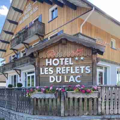 Les Reflets du Lac Hotel Exterior