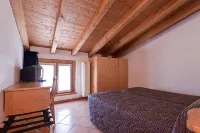 Albergo Milano Hotels in Bossico