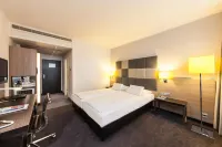 Garner Hotel Berlin - Spandau Hotels in Seeburg