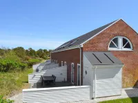 "Alvild" - 2.3km from the Sea