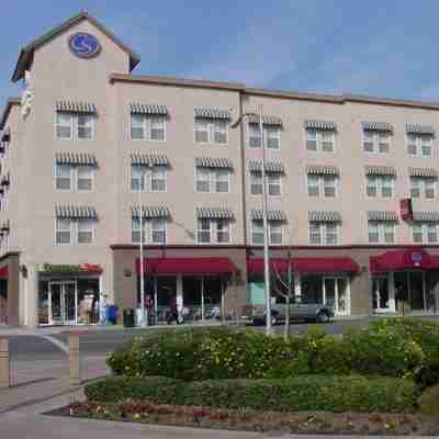 Comfort Suites Visalia - Convention Center Hotel Exterior