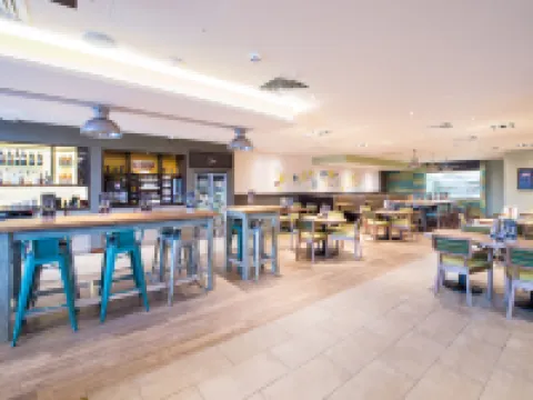 Premier Inn Basingstoke Town Centre Hotel a Basingstoke