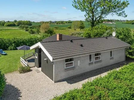 "Kajana" - 400m from the Sea