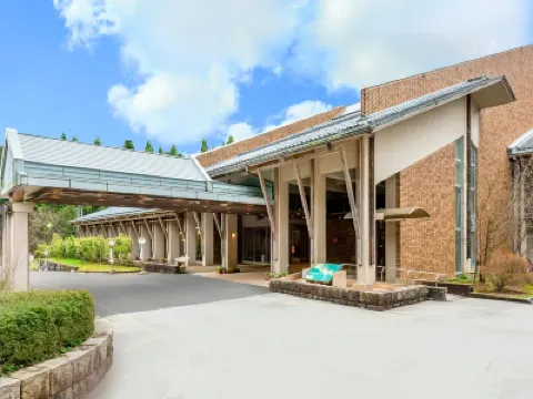 Shikibu Onsen Yurari Hotels in 