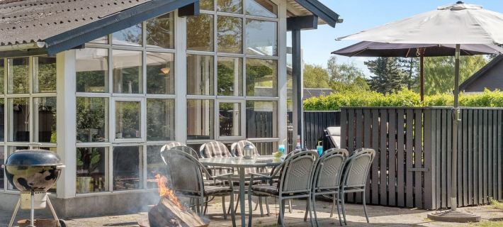 "Aleksa" - 400m from the Sea Hotels in Otterup