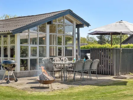 "Aleksa" - 400m from the Sea Отели в г. Nordfyns