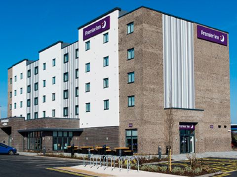 Premier Inn West Bromwich Town Centre (New Square)