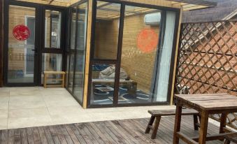 Tieshashan Xiaowu Homestay (Ben Zhang Line No. 1)