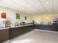 La Quinta Inn by Wyndham Jupiter - breakfast