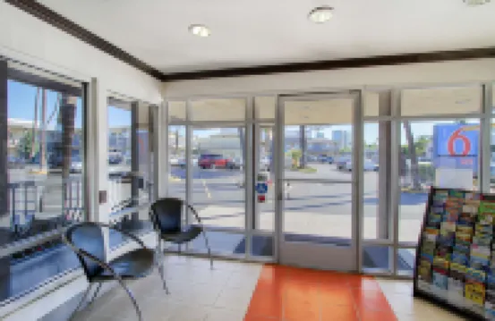 Motel 6 San Diego, CA - Airport - Harbor