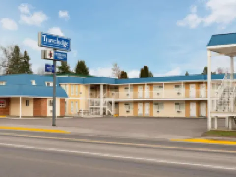 Travelodge by Wyndham Quesnel Hotels in Quesnel