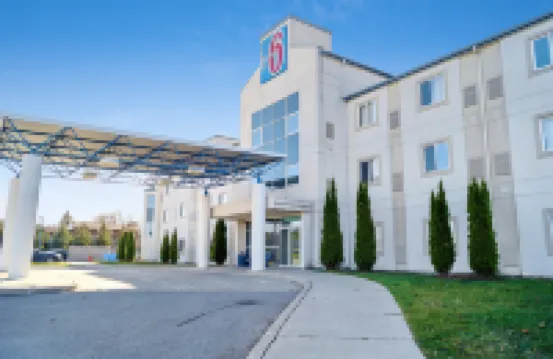 Motel 6 Peterborough, on