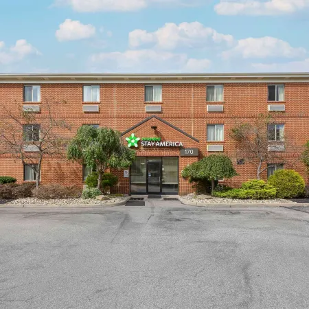 Suburban Studios Copley Akron West