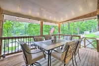'Pelican Bay Retreat' on Lake Barkley w/ Kayaks! - parking