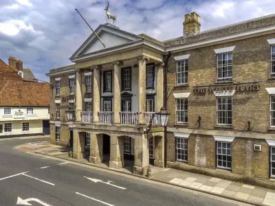 Mercure Salisbury White Hart Hotel Hotels near Salisbury Library