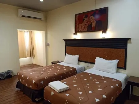 Grand Mansion Hotel