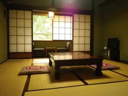 Kairagiso Отели в г. Огуни