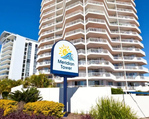 Meridian Tower Kirra Beach Hotels in Coolangatta