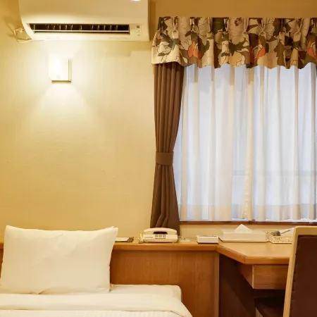 Crown Hotel Okinawa