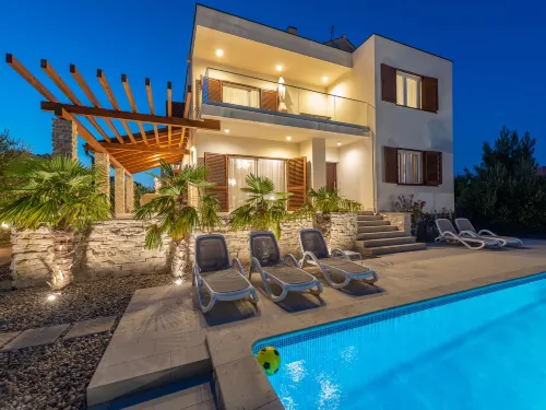 Villa Malu Sun I Hotels in Brodarica