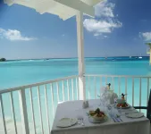Radisson Aquatica Resort Barbados - Pemandangan Pantai