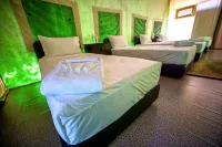 Orchard Go- Daddy Nature Safari Glamping Melaka Hotels in Brisu