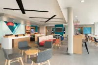Avid Hotel Roseville - Minneapolis North Hotels in Roseville