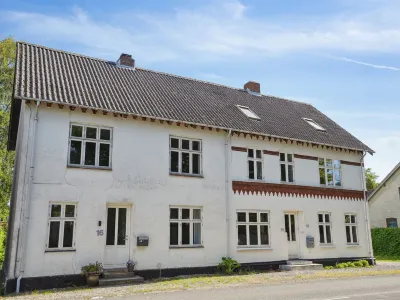 "Bartha" - 3km from the Sea