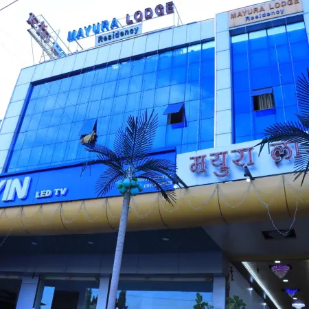 Mayura Lodge Residency
