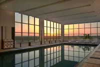 Residence Inn Calgary Airport - プール