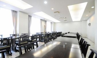 Hotel Saharin