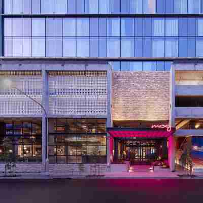 Moxy Sydney Airport Hotel Exterior