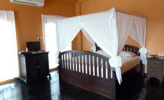 Baan Georges Hotel