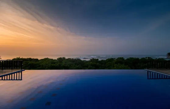 安南塔亞海灘酒店