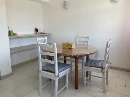 La Péninsule - Town Apartment in Curepipe Отели в г. Кюрпип