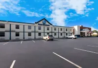 Best Western Adena Inn Hotels near Walmart Supercenter