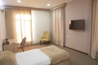 Dunyo Palace Hotel a 