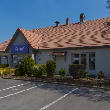 Kyriad Chantilly Sud - Luzarches