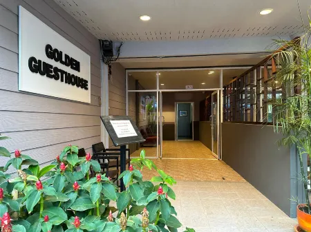 Golden Guesthouse by the Beach Cha Am Отели рядом с достопримечательностью «Ча-ам- Бич»